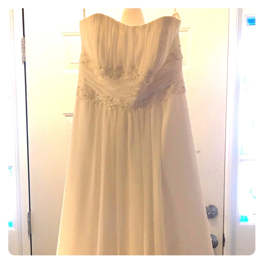 David’s Bridal wedding dress